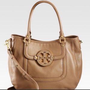 Tory Burch Amanda Hobo Bag with crossbody + dust bag!
